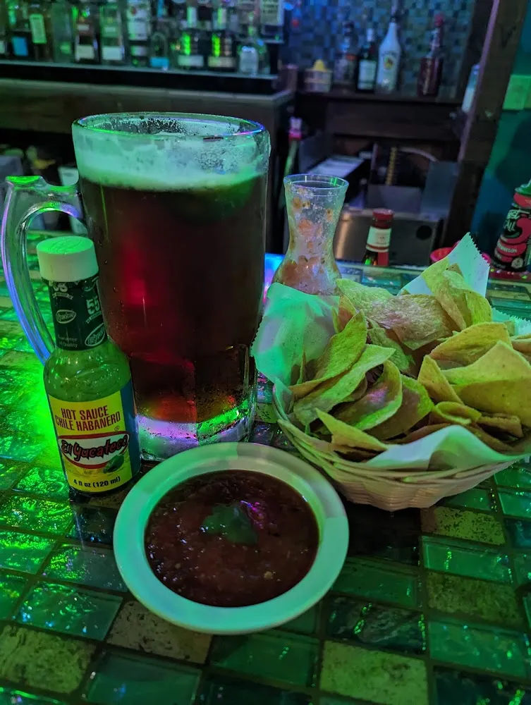 Chips in Salsa Roja